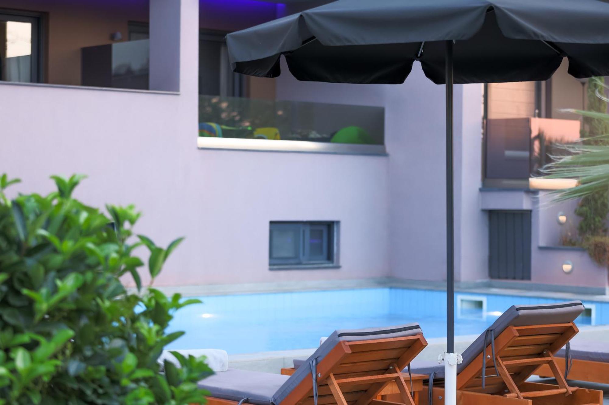 Hotel Yakinthos Paralía Kültér fotó
