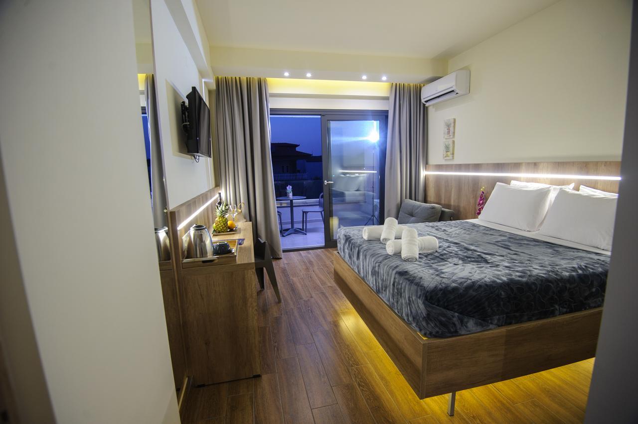 Hotel Yakinthos Paralía Kültér fotó